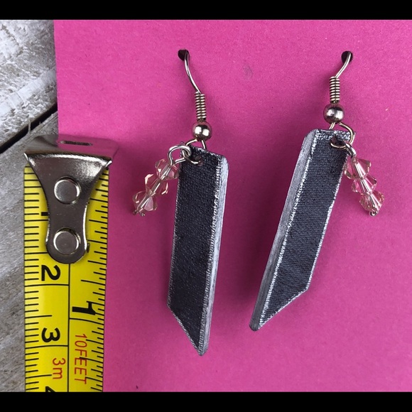 NEW Swarovski Crystal Earrings, light weight - Picture 7 of 7